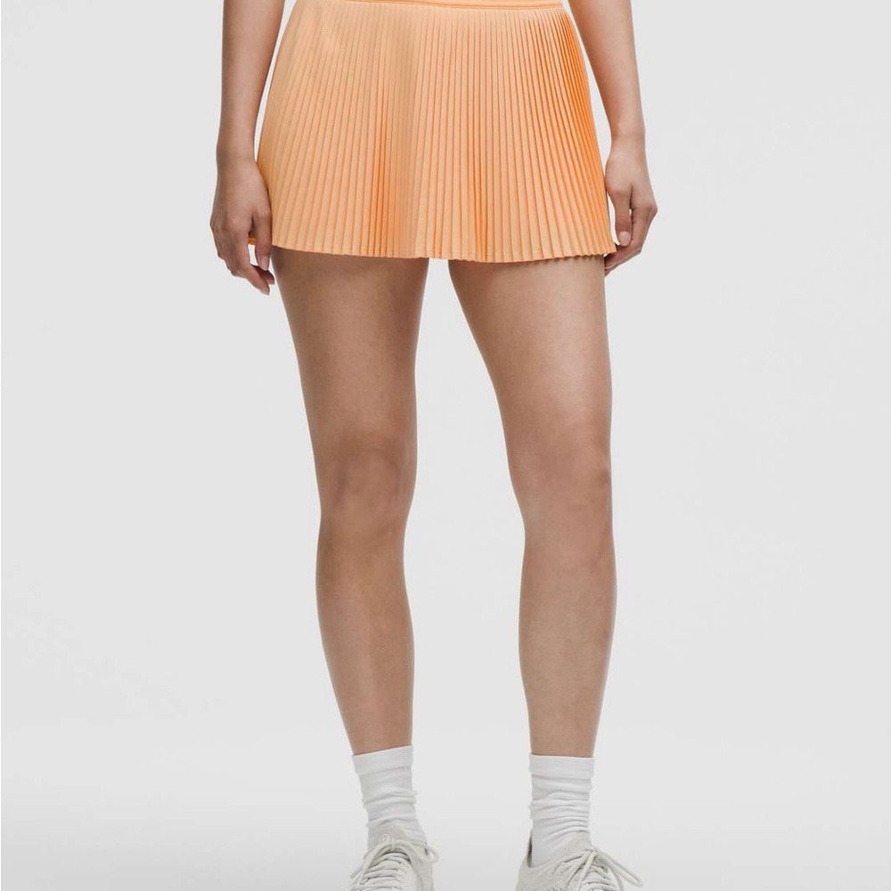 Lululemon Pleats to Streets Midrise Skirt